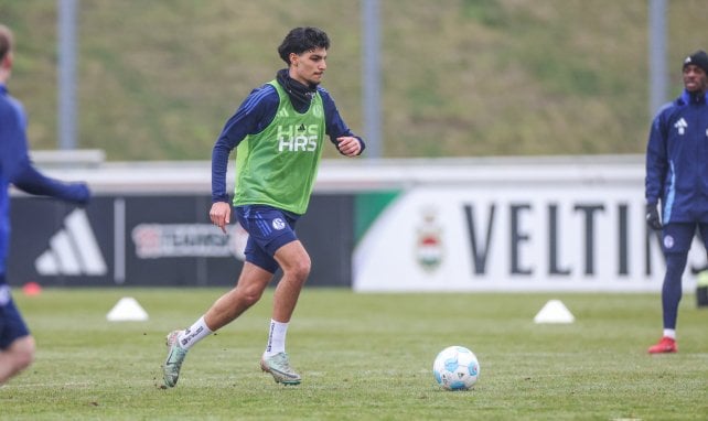 Mertcan Ayhan aus der U19 des FC Schalke 04