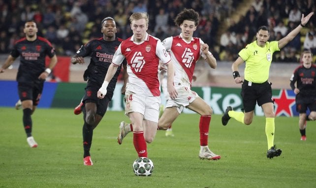 Mike Biereth mit dem Ball am Fuß