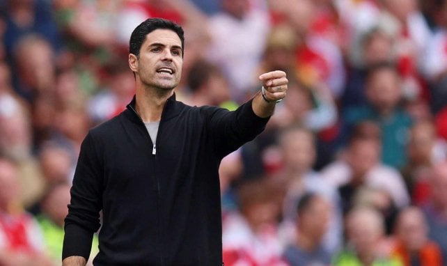 Mikel Arteta an der Seitenlinie des FC Arsenal