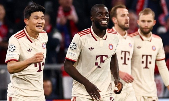 Minjae Kim und Dayot Upamecano lachen