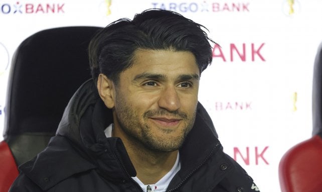 Mo Dahoud auf der Bank