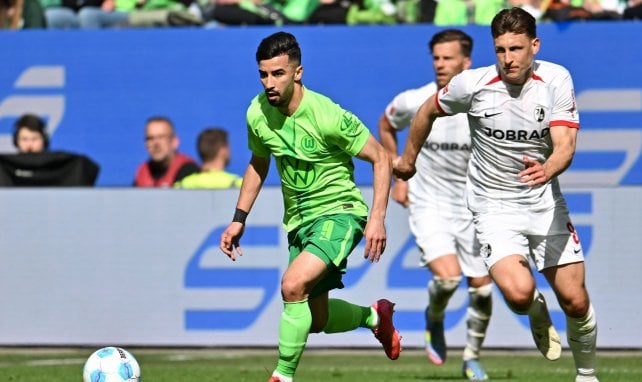 Mohamed Amoura entwischt Maximilian Eggestein