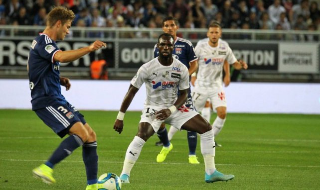 Moussa Konaté im Dress des SC Amiens