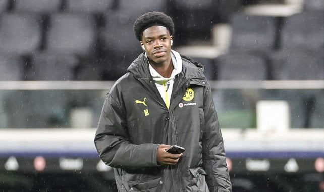 BVB stattet Kaba mit Profivertrag aus