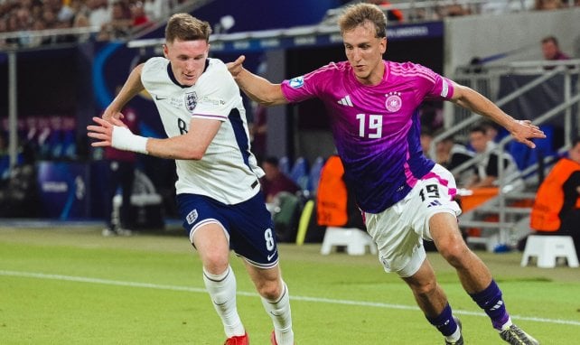 Nelson Weiper im Kampf um den Ball