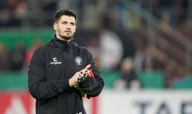 Nikola Vasilj ist Stammkraft bei St. Pauli