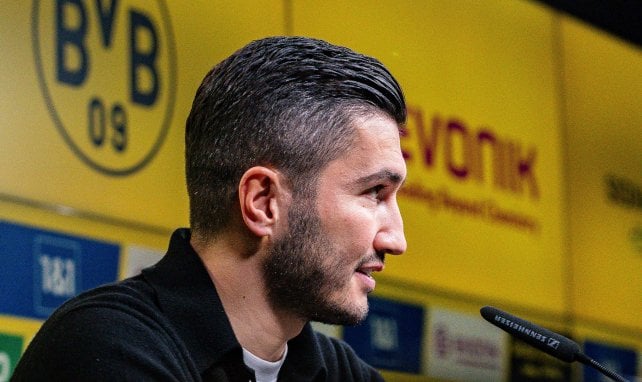 Nuri Sahin auf einer PK des BVB