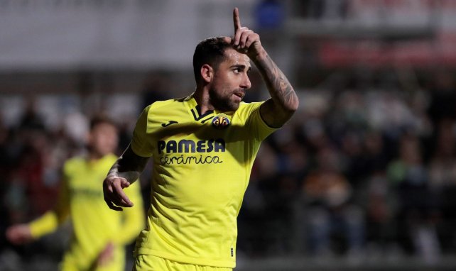 Paco Alcácer feiert einen Treffer für Villarreal