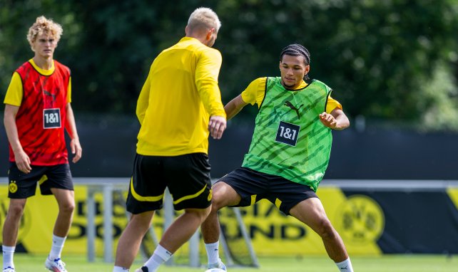 Paris Brunner (r.) im BVB-Training