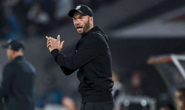 Patz klatscht in die Hände
