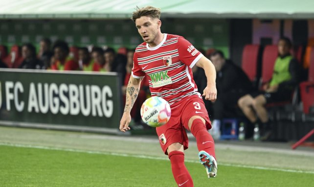 Mads Pedersen im Trikot des FC Augsburg