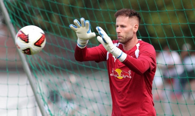 RB Leipzig: Gulácsi vor Blitz-Abflug