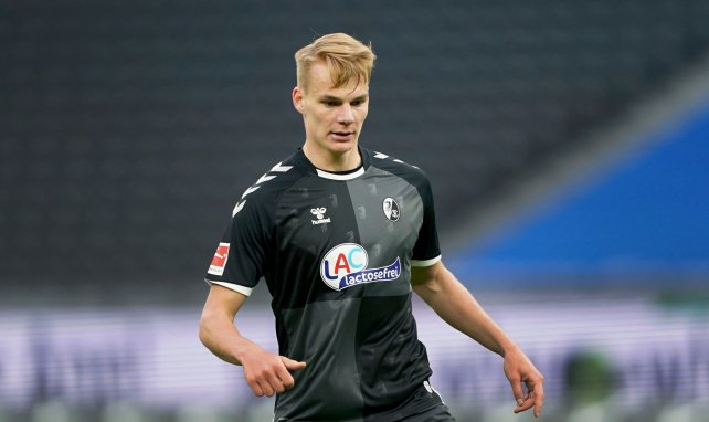Philipp Lienhart verlängerte langfristig in Freiburg