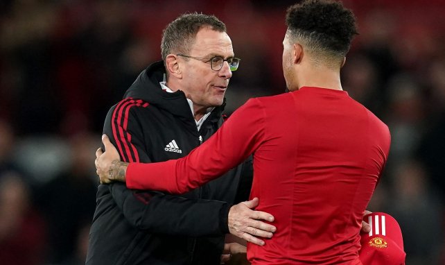 Ralf Rangnick (l.) im Gespräch mit Jadon Sancho (r.)