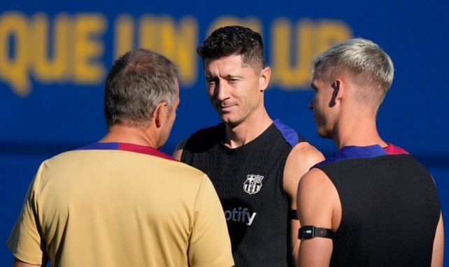 Lewandowski plaudert mit Olmo & Flick
