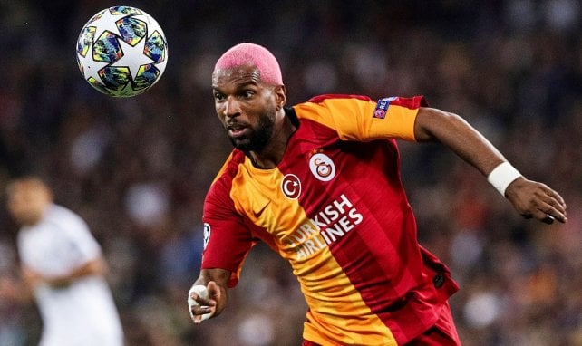 Ryan Babel am Ball für Galatasaray