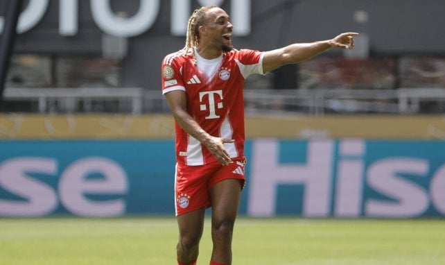 Sacha Boey lacht sich einen ab
