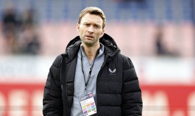 Bayer 04-Sportdirektor Simon Rolfes