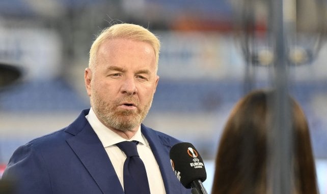 Igli Tare gibt ein Interview