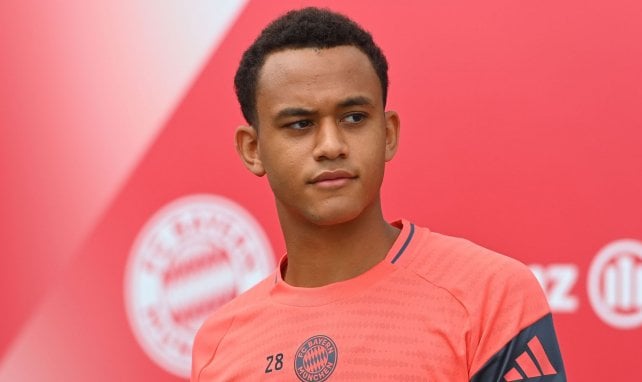 Tarek Buchmann beim Training des FC Bayern