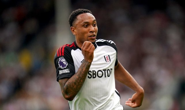 Kenny Tete im Trikot des FC Fulham