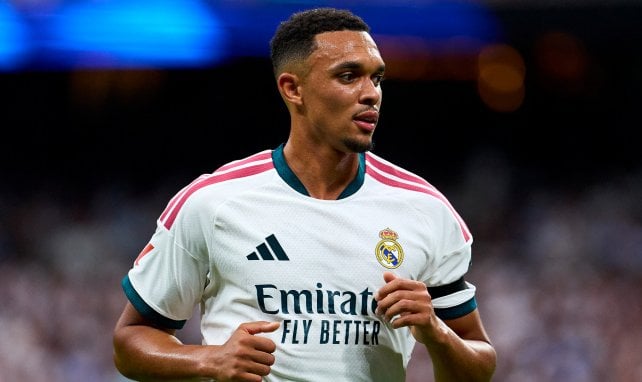 Gerücht: Winter-Transfer für Alexander-Arnold?