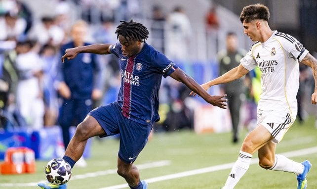 Gespräche laufen: Frankfurt will sich bei Real bedienen