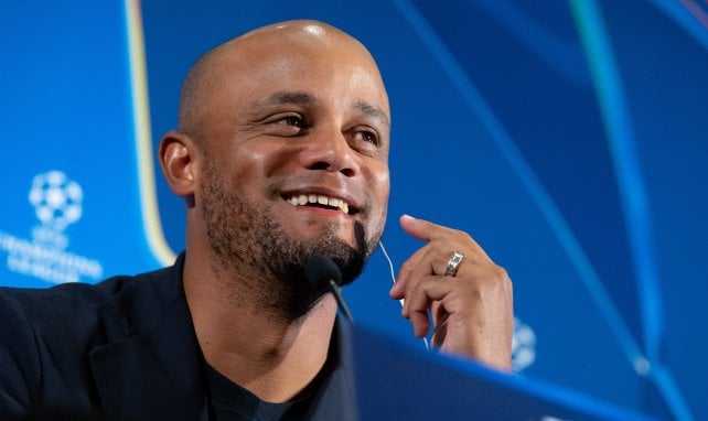 Vincent Kompany auf der Pressekonferenz