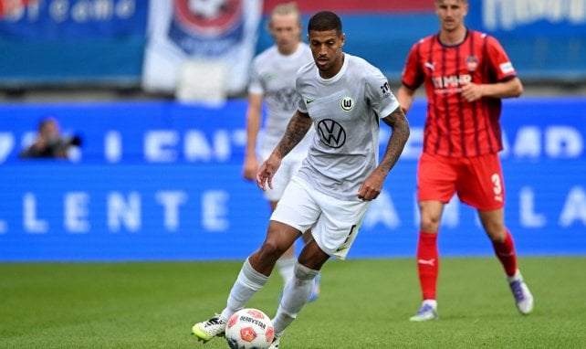 Vinicius Souza mit eleganter Ballführung