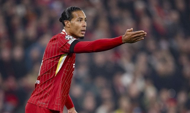 Virgil van Dijk zeigt wo es lang geht