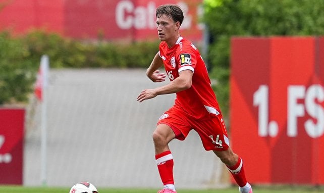 Nürnberg bedient sich in Mainz