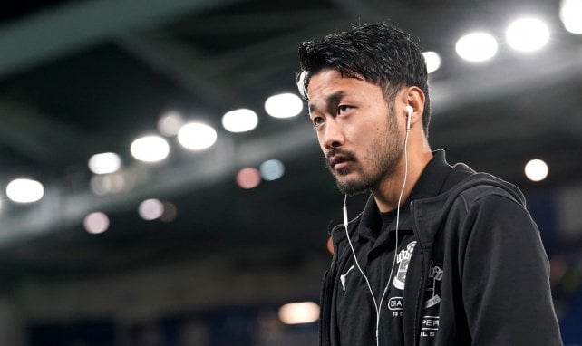 Yukinari Sugawara mit Kopfhörern